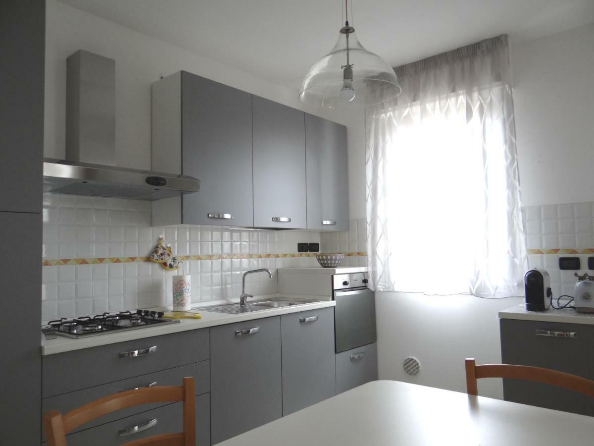 Grande Appartamento Al Mare Martinsicuro Exterior foto